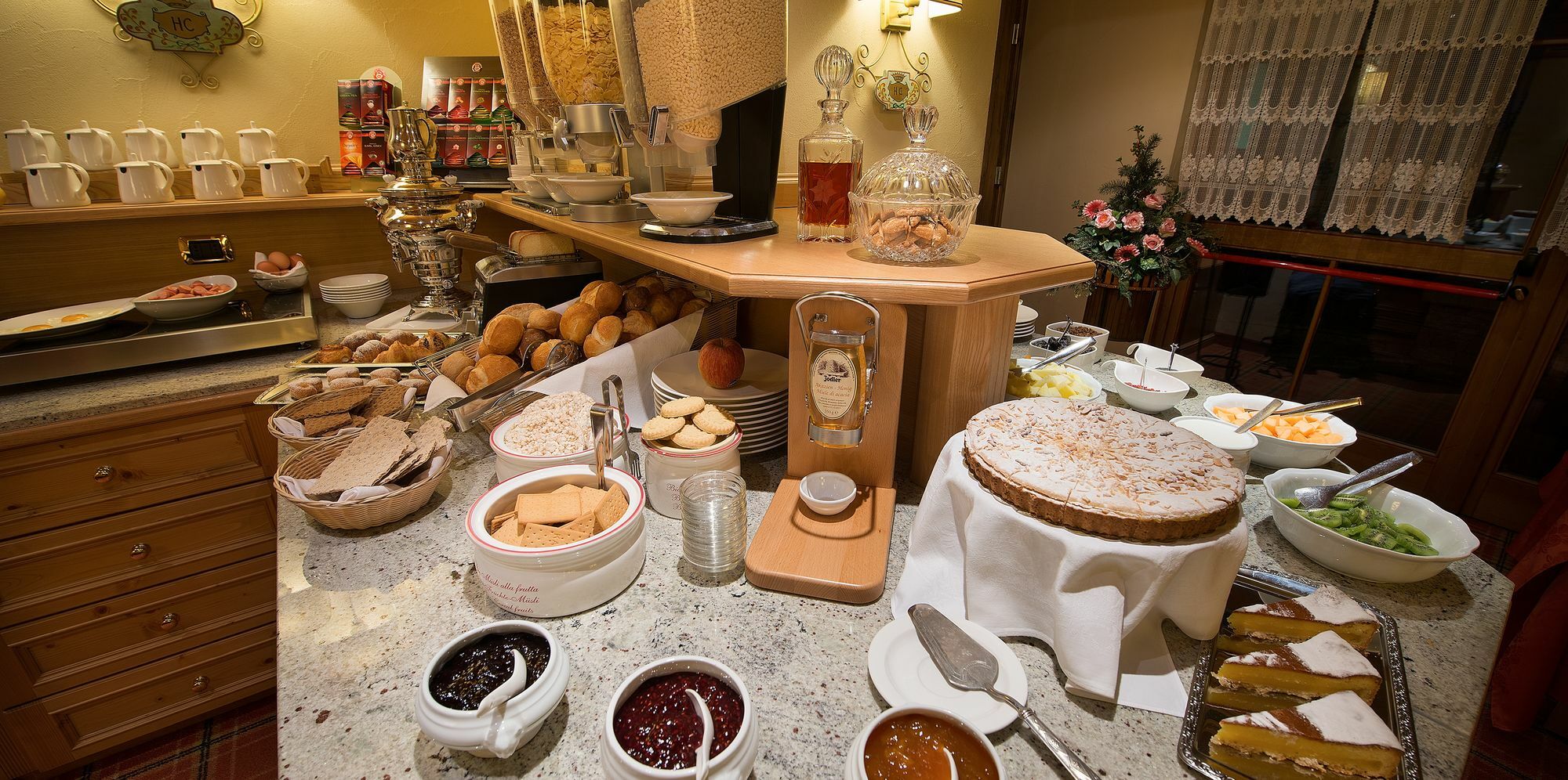 Hotel Cervo Ливиньо Экстерьер фото